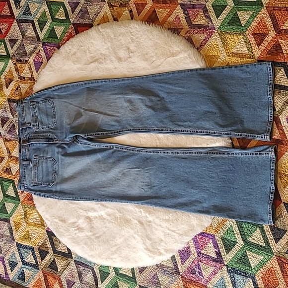 Jordache High Rise Flare Casual Y2K Style Light Wash Denim Blue Jeans Size 8 - Picture 1 of 12